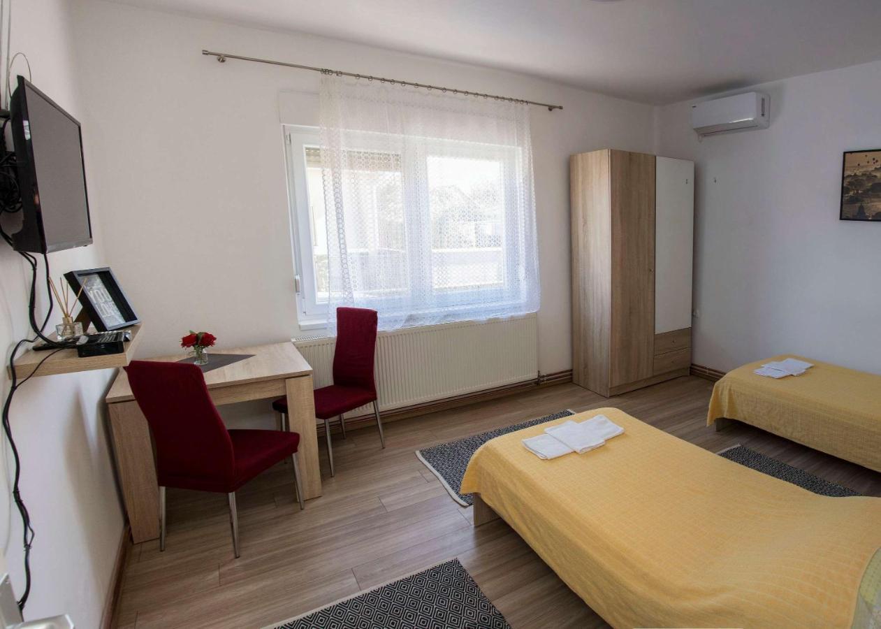 Apartman Viljevac, Donji Miholjac Buitenkant foto